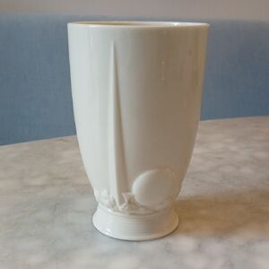 Ivory Gloss Ceramic Decorative Tumbler